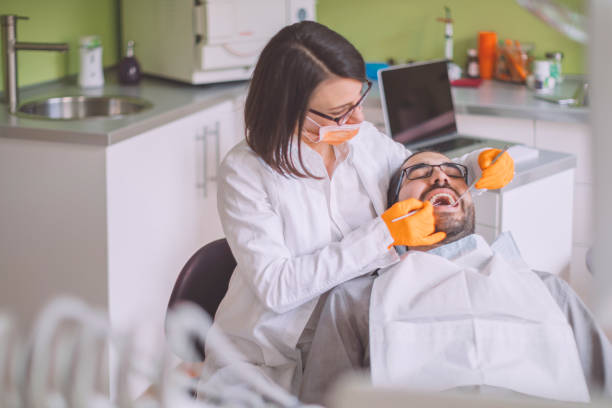 Best Emergency Treatment for Oral Infections in Three Lakes, FL